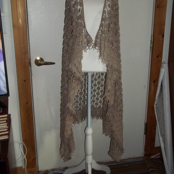 Long Open Front Sleeveless Crochet Cardigan M - Picture 5 of 6